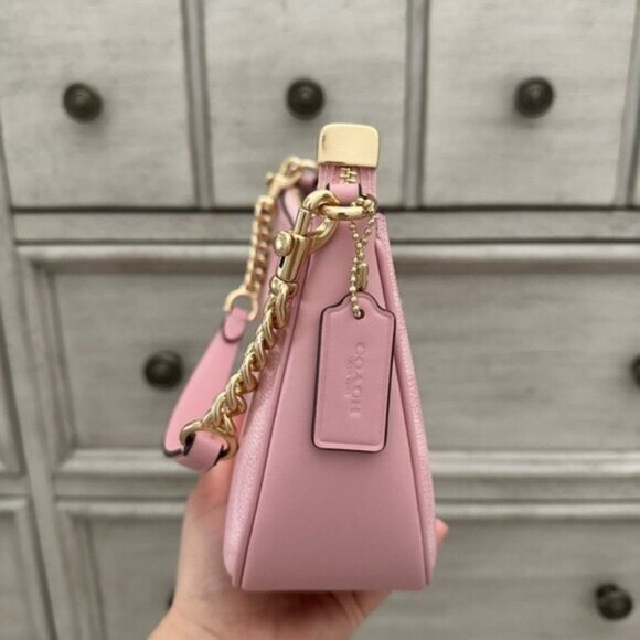 COACH Teri Shoulder Bag In Signature Canvas - Picture 5 of 6